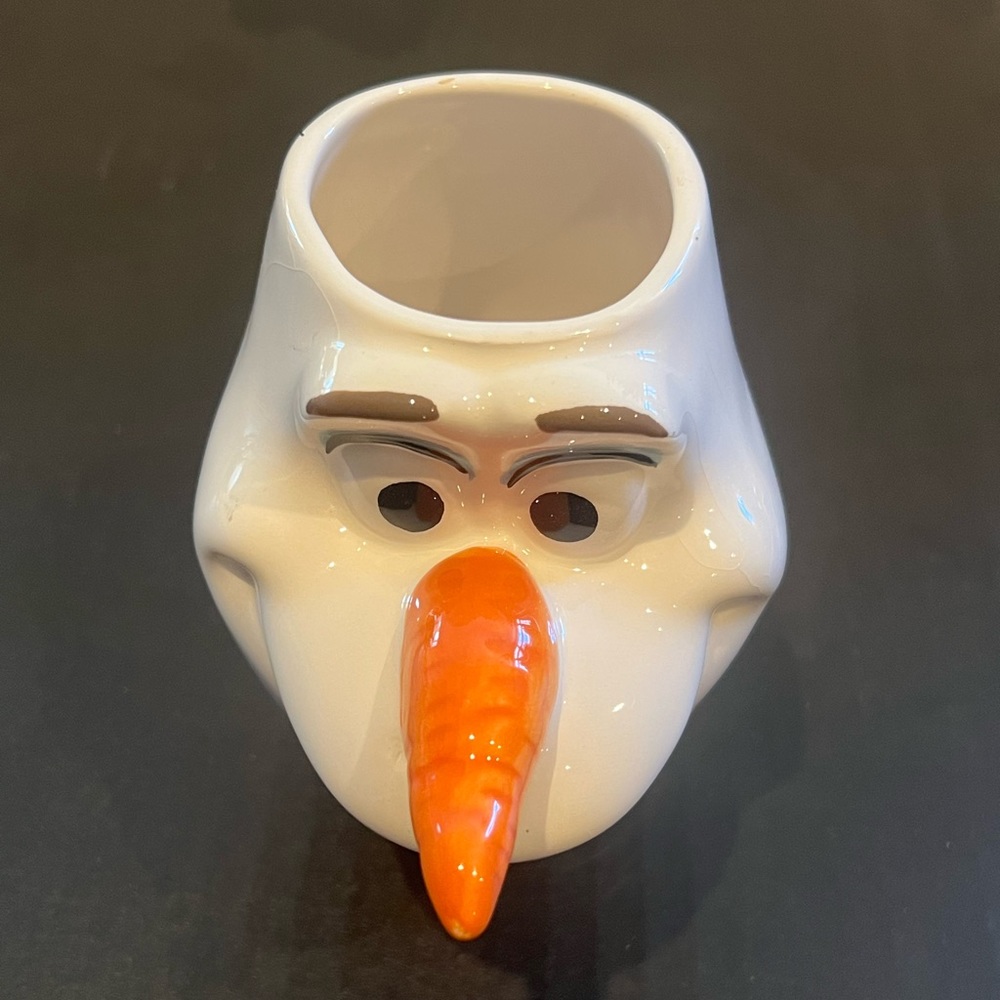 Disney Olaf from Frozen mug, brand new